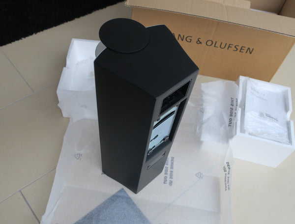 BeoLab 7.4 Aktiver Centerlautsprecher silber (2013)