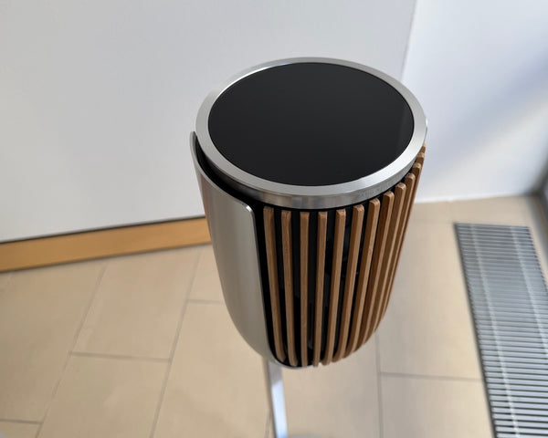Beolab 8 <br>Aktivlautsprecher<br>natural / oak (2025)