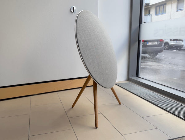 BeoSound A9 5th Gen <br>Drahtloses Musiksystem<br>natural (2024)