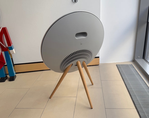 BeoSound A9 5th Gen <br>Drahtloses Musiksystem<br>natural (2024)