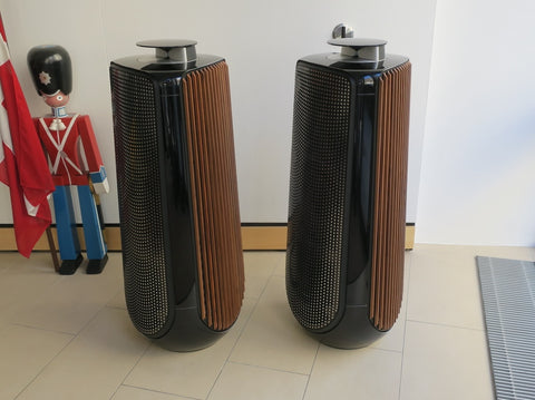 BeoLab 50<br>Aktivlautsprecher <br>piano black (2020)
