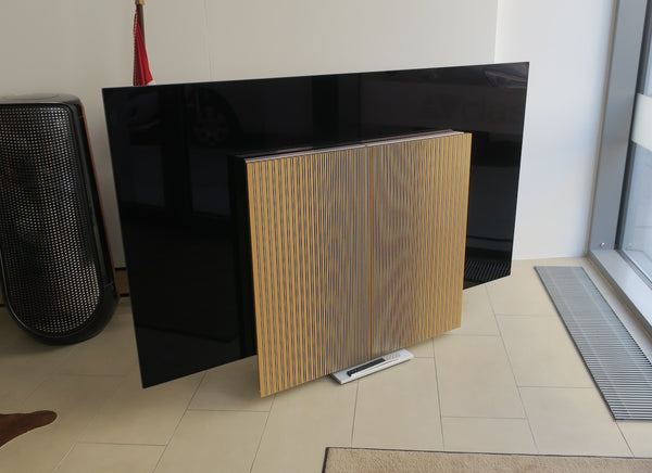 BeoVision Harmony 77<br>4K HDR OLED-Smart-TV <br>alu / oak (2020)