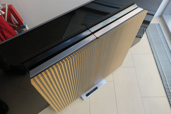 BeoVision Harmony 77<br>4K HDR OLED-Smart-TV <br>alu / oak (2020)