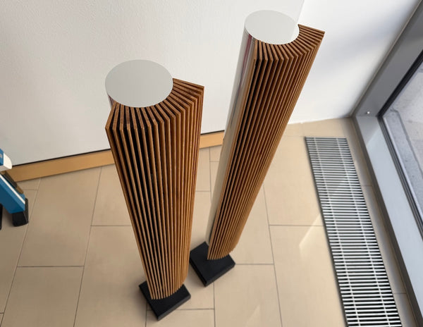 BeoLab 8000 <br>Aktivlautsprecher <br>silber/eiche (1996)