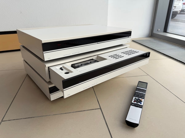 BeoSystem 7000<br>vintage Audio System<br>weiss (1992)