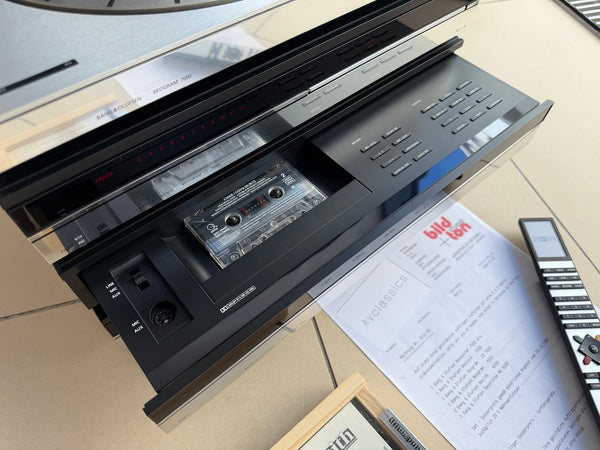 BeoSystem 7000<br>Audio System<br>silber (1992)