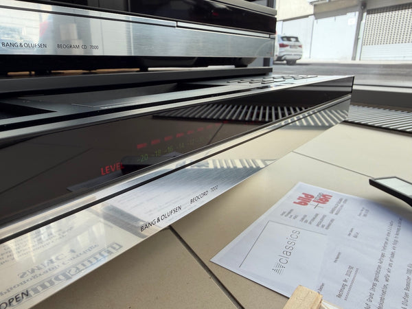 BeoSystem 7000<br>Audio System<br>silber (1992)