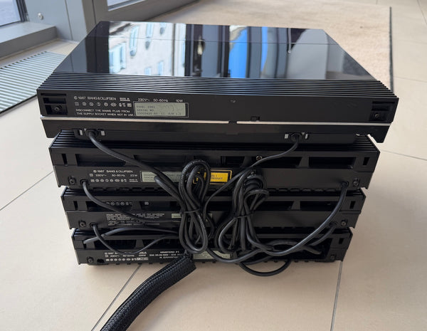 BeoSystem 7000<br>Audio System<br>silber (1992)