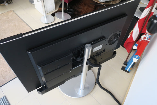 BeoVision Avant 55 <br>4K UHD LED 3D Smart-TV <br>DVB-HD T2/C/S2 (2015)