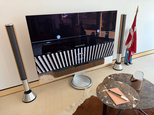 BeoVision Theatre 77<br>4K HDR OLED-Smart-TV<br>natural / oak (2023)