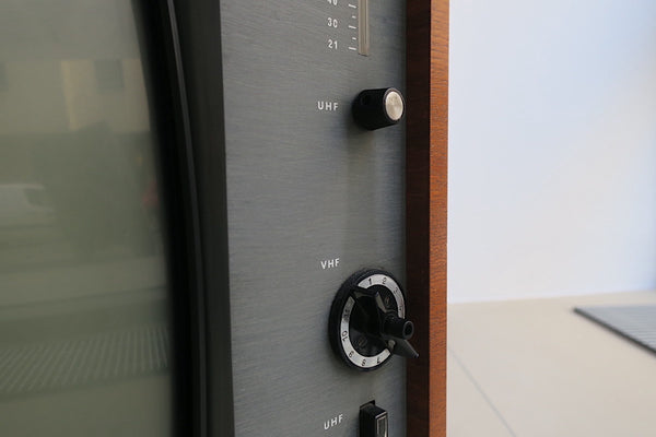 BeoVision 1000<br> vintage TV<br>teak (1965)