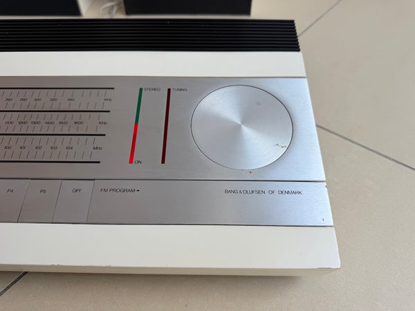 BeoMaster 2000 <br>mit BeoVox 3702<br>weiß (1974)