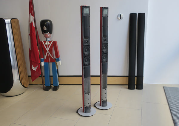 BeoLab 6000 <br>Aktivlautsprecher <br>rot/schwarz (2005)