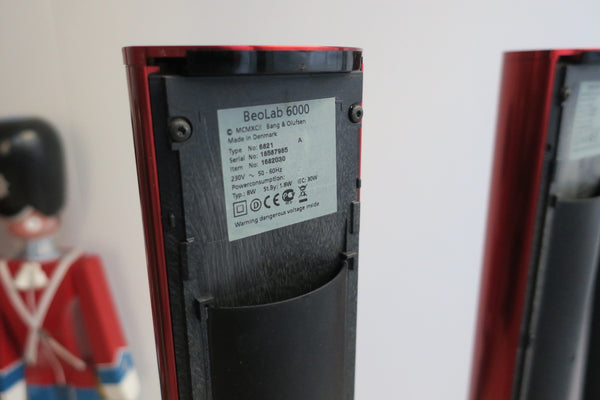 BeoLab 6000 <br>Aktivlautsprecher <br>rot/schwarz (2005)