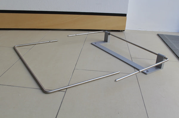 BeoPlay V1-32 <br>Wandhalterung rechts<br>Type 4753