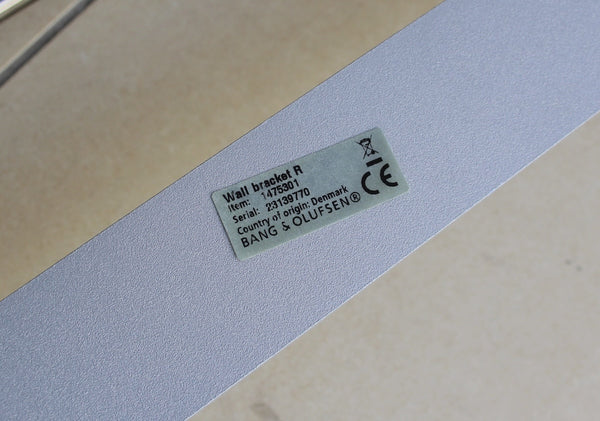 BeoPlay V1-32 <br>Wandhalterung rechts<br>Type 4753