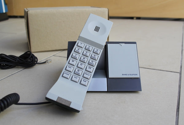 BeoCom 1500<br>Telefon<br>dunkelgrün
