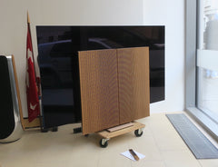 BeoVision Harmony 77<br>4K HDR OLED-Smart-TV <br>brass tone / smoked oak (2021)
