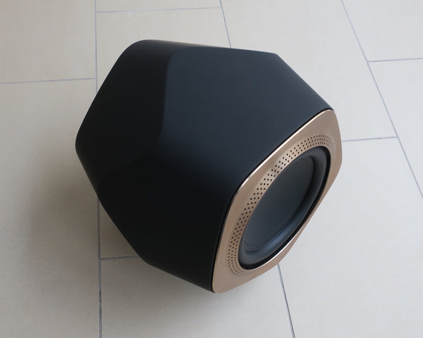 BeoLab 19 <br>Aktiver Subwoofer <br>black / brass tone (2021)