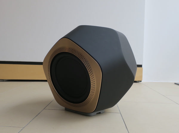 BeoLab 19 <br>Aktiver Subwoofer <br>black / brass tone (2021)