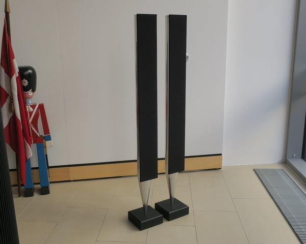 BeoLab 8000 <br>Aktivlautsprecher <br>silber/schwarz (1995)