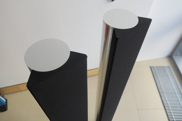 BeoLab 8000 <br>Aktivlautsprecher <br>silber/schwarz (1995)