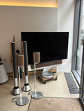 BeoVision Theatre 77<br>Cinema Setup<br>mit BeoLab 28 und BeoLab 8<br>natural / oak (2023)