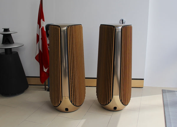BeoLab 50<br>Aktivlautsprecher <br>brass tone (2018)