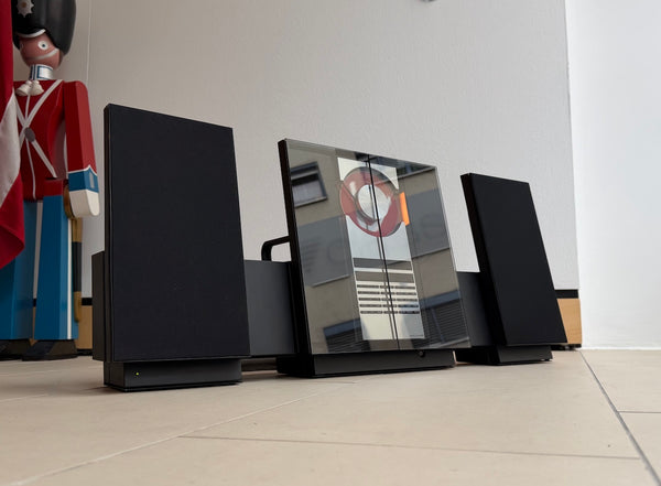 BeoSystem 2300<br>Audio System (1999)