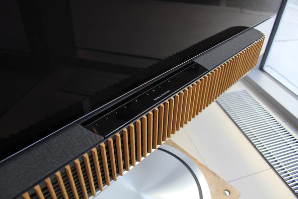 BeoVision Theatre 77<br>4K HDR OLED-Smart-TV<br>natural / oak (2023)