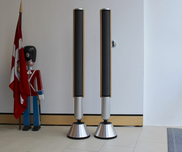 Beolab 28 <br>Aktivlautsprecher<br>natural / oak (2024)