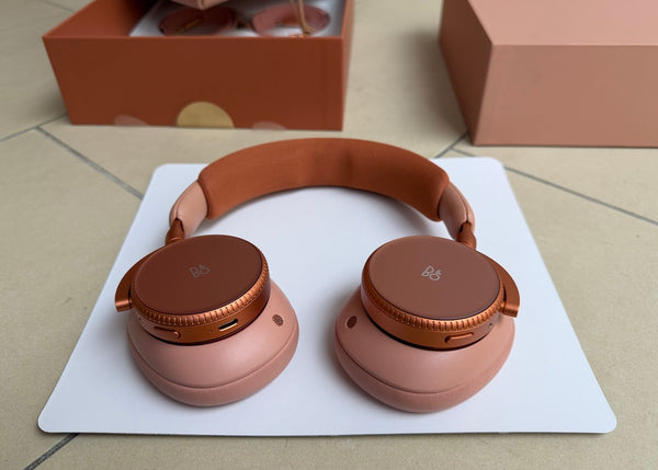 BeoPlay H100 <br>drahtloser Kopfhörer<br>sunset apricot (2025)