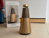 BeoSound 2 3rd Gen<br>Drahtloses Musiksystem <br>gold tone (2023)