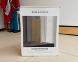 BeoSound Emerge<br>Drahtloses Musiksystem<br>gold tone / light oak (2022)