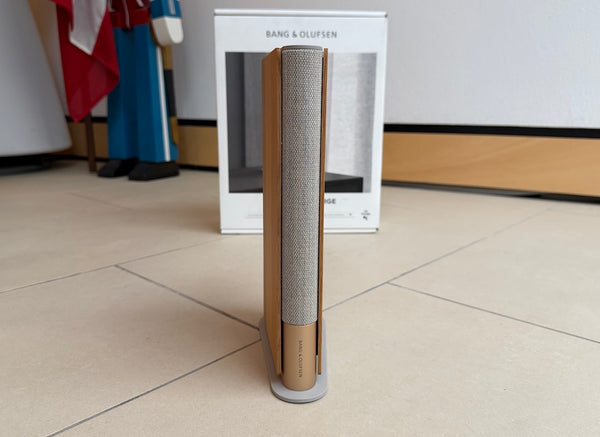 BeoSound Emerge GVA<br>Drahtloses Musiksystem<br>gold tone / light oak (2021)