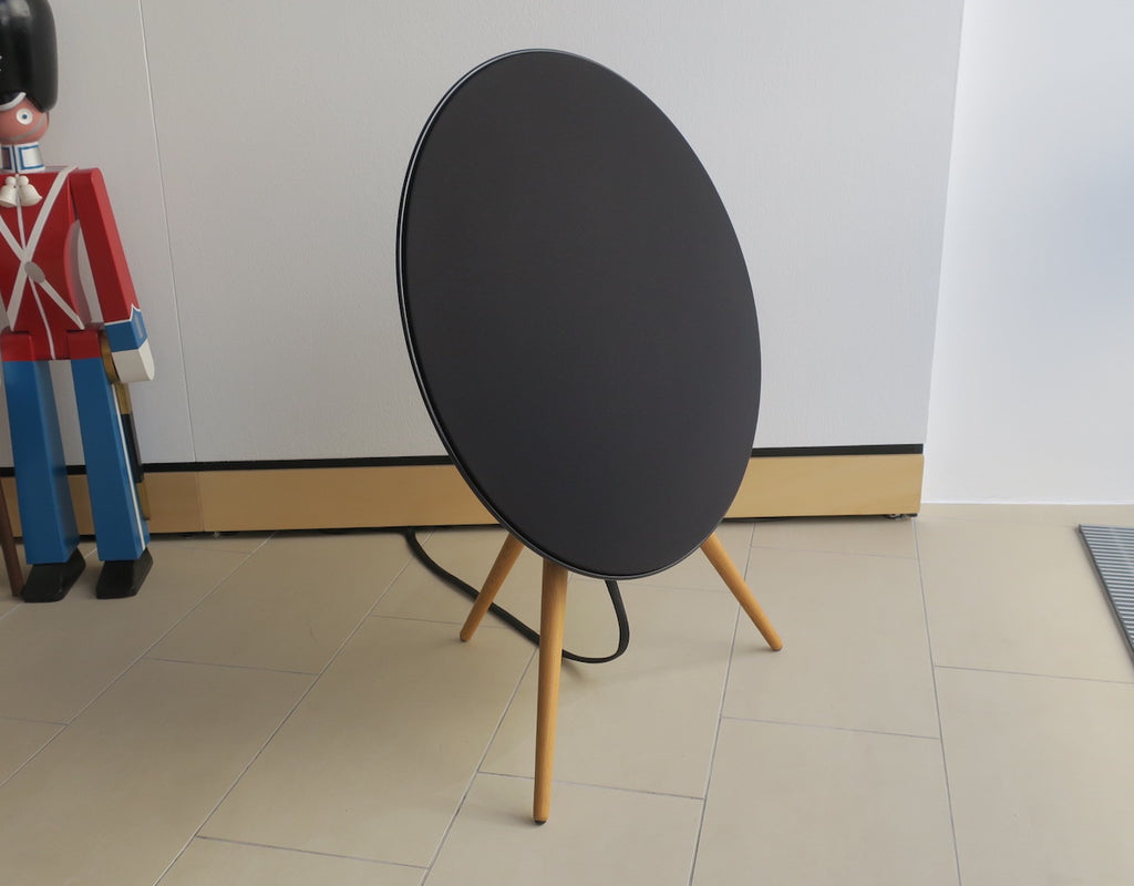 BeoPlay A9 MK2 Drahtloses Musiksystem schwarz teak 2015 AVclassics