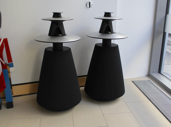 BeoLab 5<br>Aktivlautsprecher <br>silber/schwarz (2003)