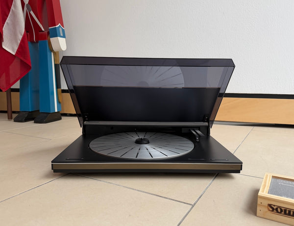 BeoGram 9000<br>Plattenspieler <br>bronze (1988)