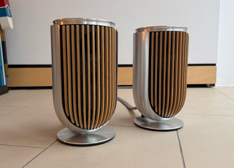 Beolab 8 <br>Aktivlautsprecher<br>natural / oak (2025)