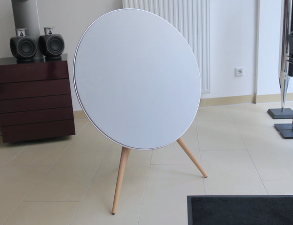 Drahtloses Musiksystem BeoPlay A9 weiss/Ahorn (2013)