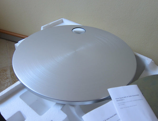 BeoVision 7-32 (oder 6-26) Tischfuss, Type 4092