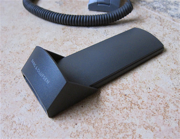 BeoCom 1401 Retrotelefon mit Wandhalterung (2002)