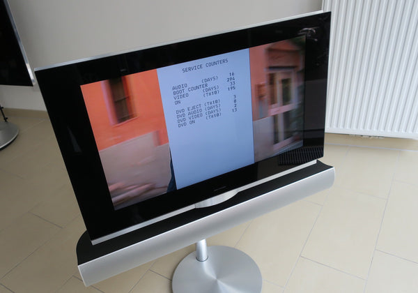 BeoVision 7-32 MK5 DVD HD-LCD-TV silber DVB-HD T2/C/S2 (2010)