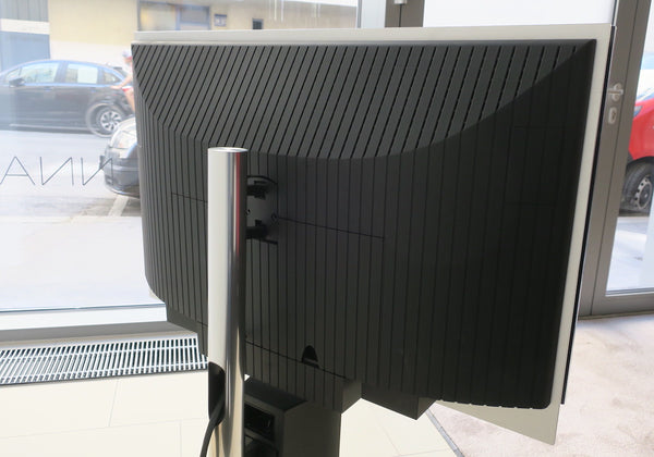 BeoVision 7-32 MK4 HD LCD-TV silber (2008)