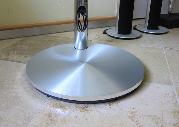 BeoVision 10-32 Motorisierter Tischfuss weiß, Type 4710