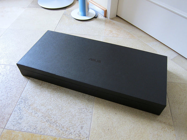 Asus NX90JQ Notebook, Design by David Lewis