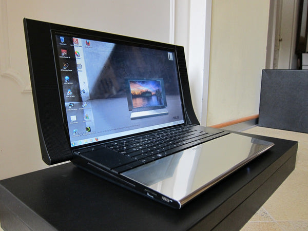 Asus NX90JQ Notebook, Design by David Lewis
