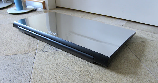 Asus NX90JQ Notebook, Design by David Lewis
