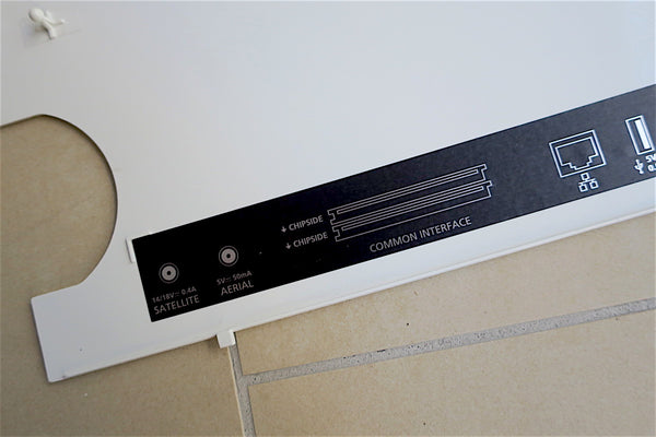BeoPlay V1-40 Full-HD LED-Smart-TV weiß DVB-HD T2/C/S2 (2014)