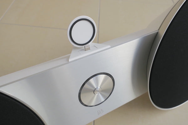 BeoPlay A8 Audiosystem weiß (2013)